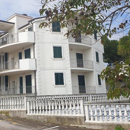 Xxx Apartment Порто Реканати Екстериор снимка